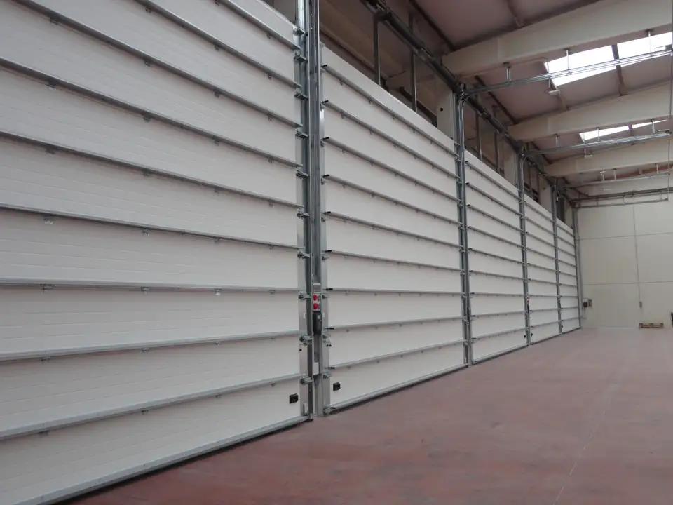 Puerta horizontal (Apertura standard lift)